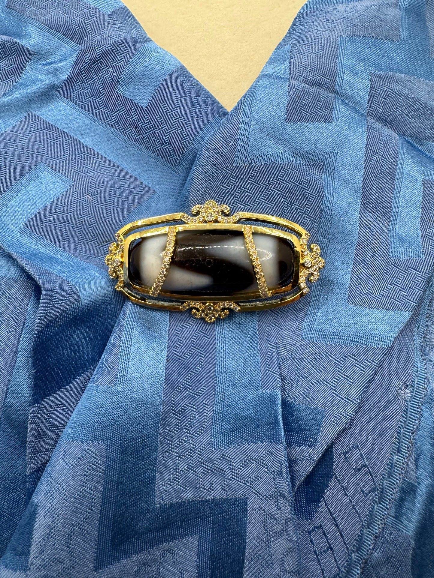 Dzi bead brooch