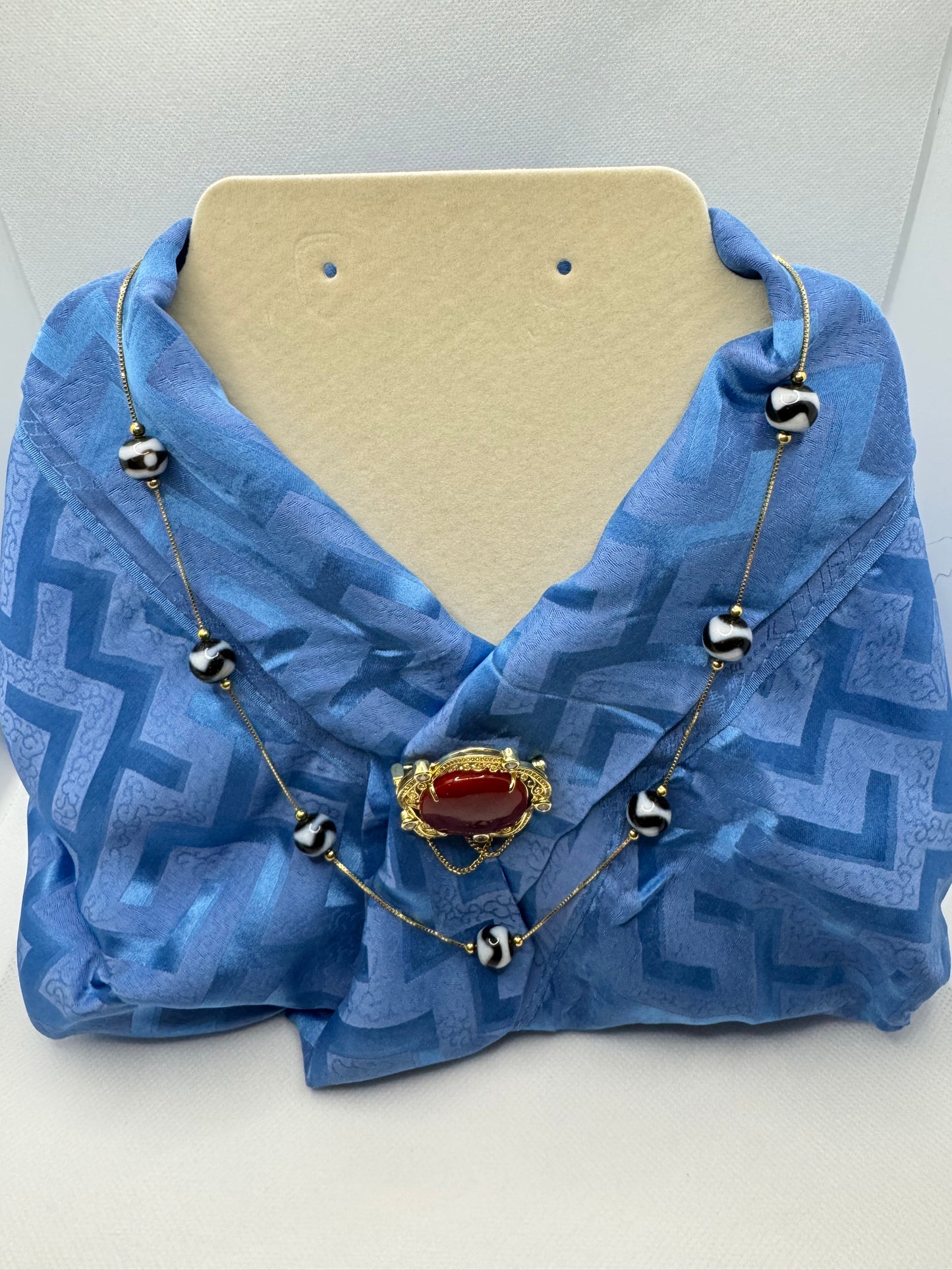 Tiger teeth dzi bead necklace