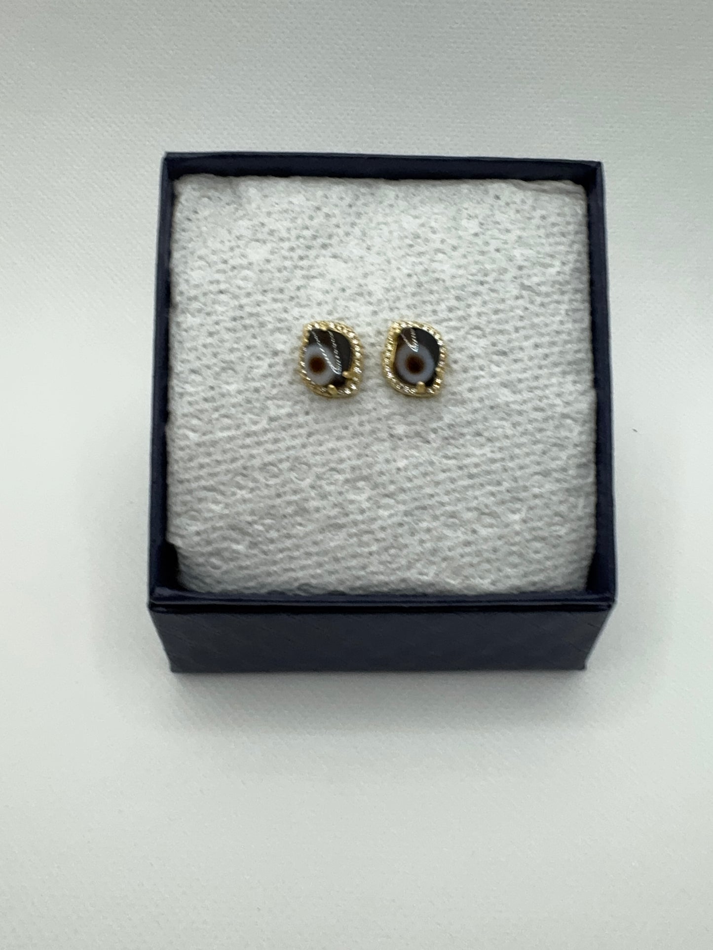 One eye Dzi earring