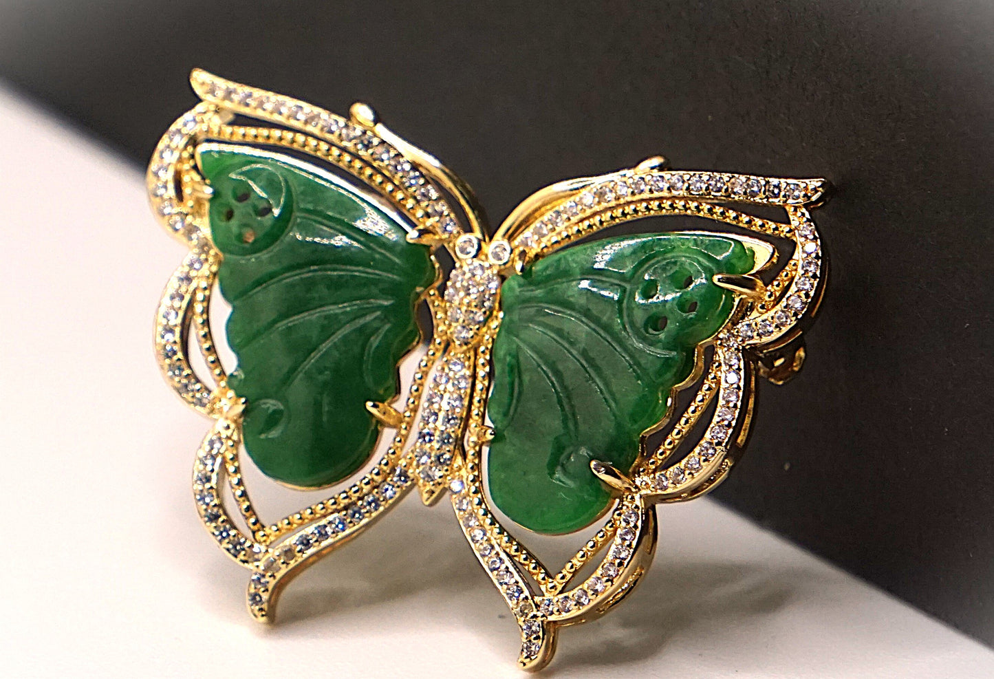 Luxury Jade brooch