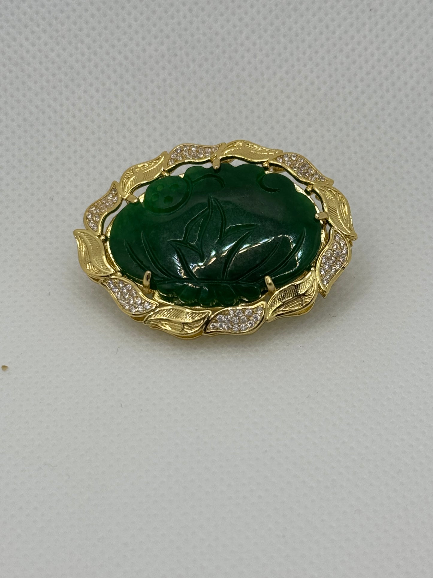Luxury Jade brooch