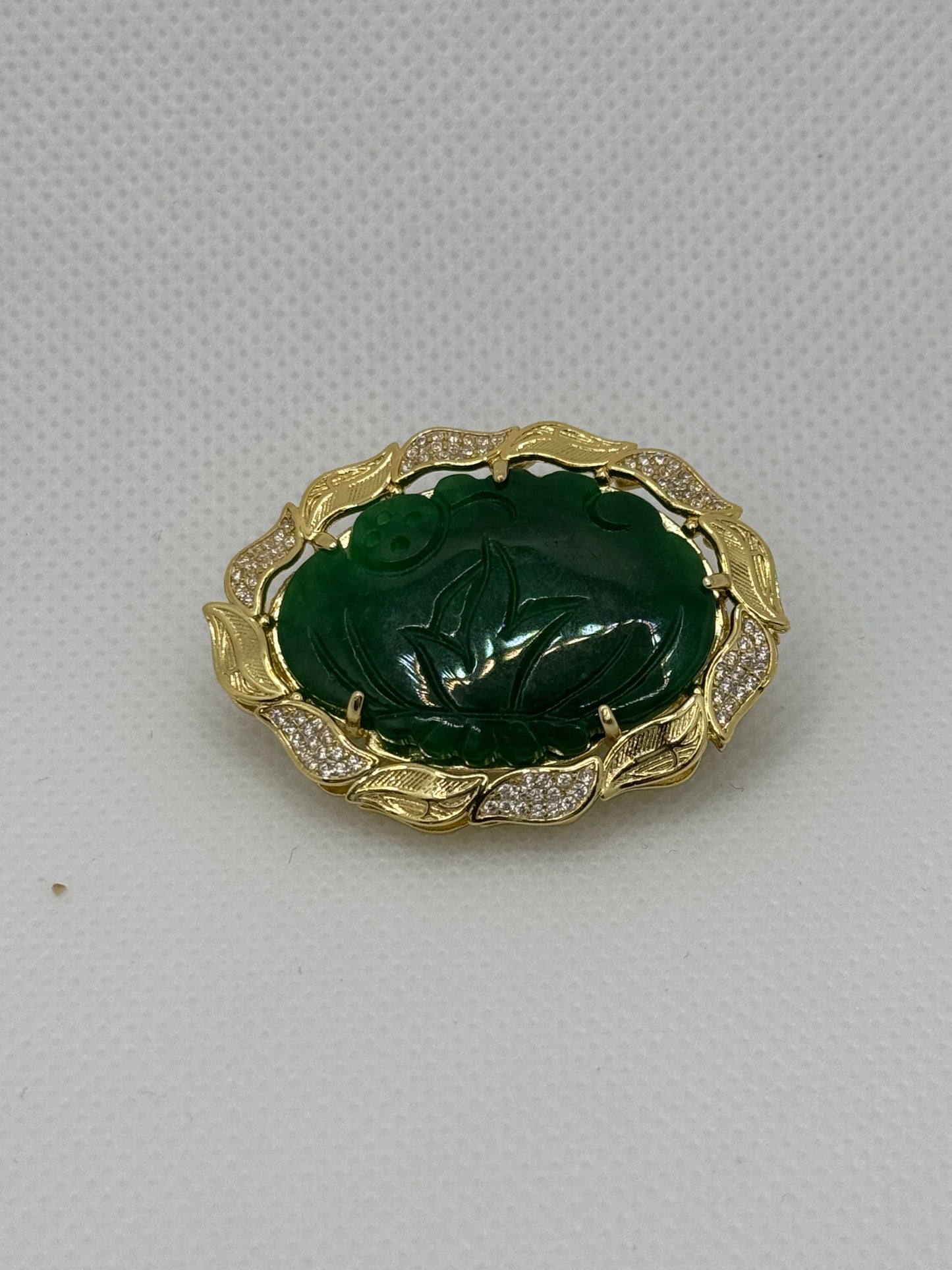 Luxury Jade brooch