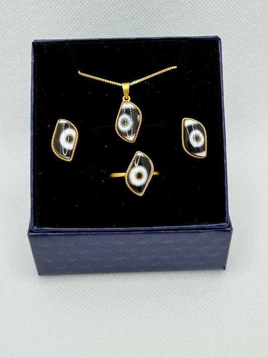 Beautiful one eye Dzi bead jewelry set