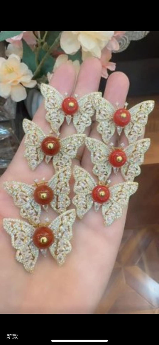 Luxury brooch